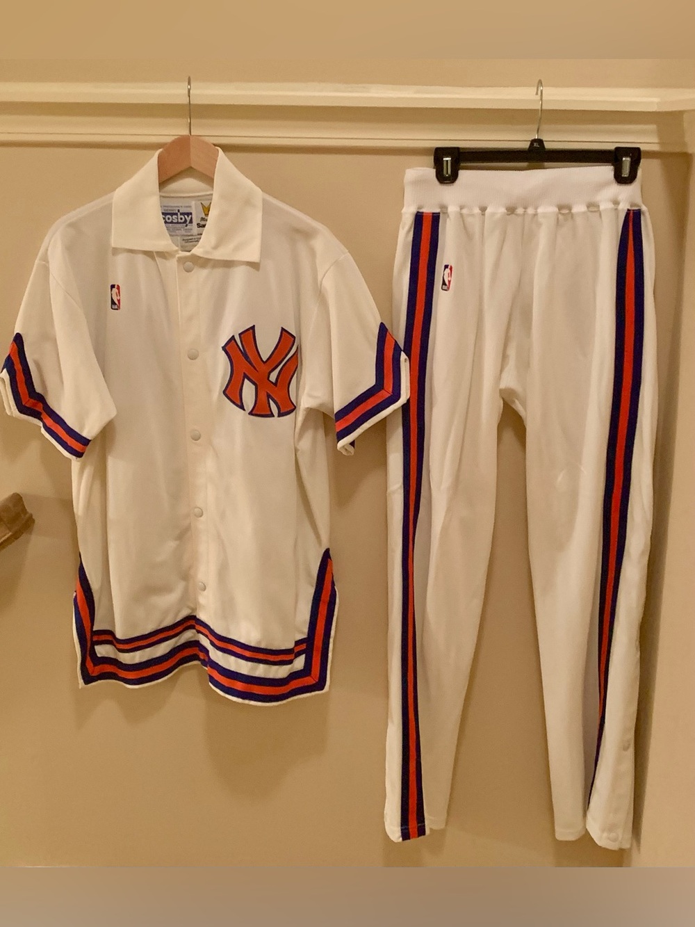“New York Knicks Gerry Cosby Sand Knit  Knicks Warm-Up Suit Top-44 Pants 34x34